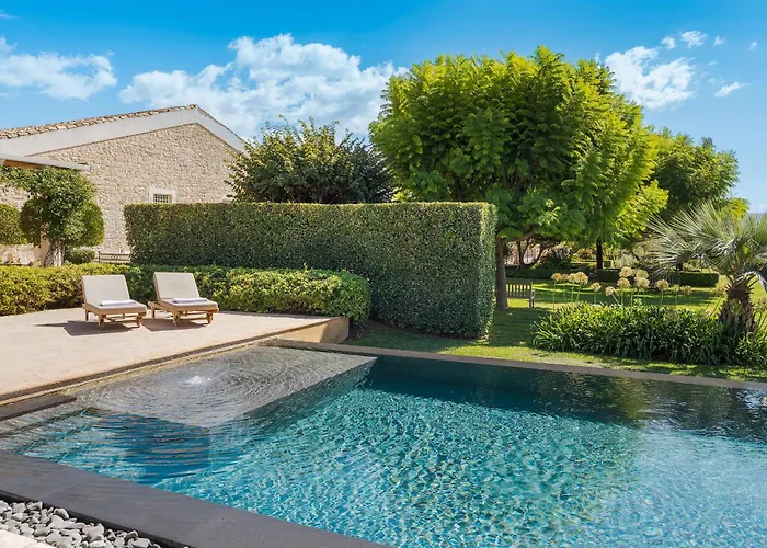 Domus Olivae Villa *